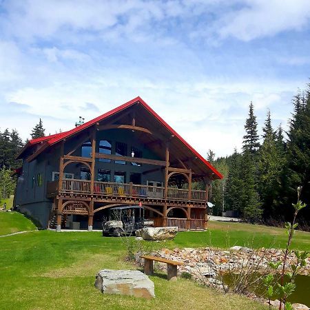 Heather Mountain Lodge Golden Bagian luar foto